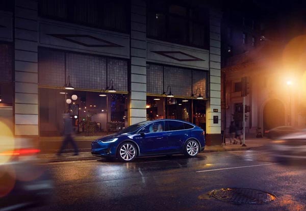 千呼萬喚方駕臨,鷹翼從此為君開!