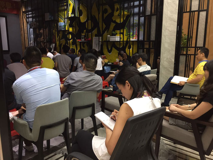 金艾陶瓷磚“學(xué)，無止境！生，不停息”學(xué)習(xí)分享會順利舉行